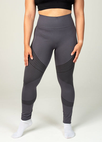Mid-Rise 7/8 Length Seamless Triumph Legging  Outfits with leggings,  Workout clothes, Yoga clothes